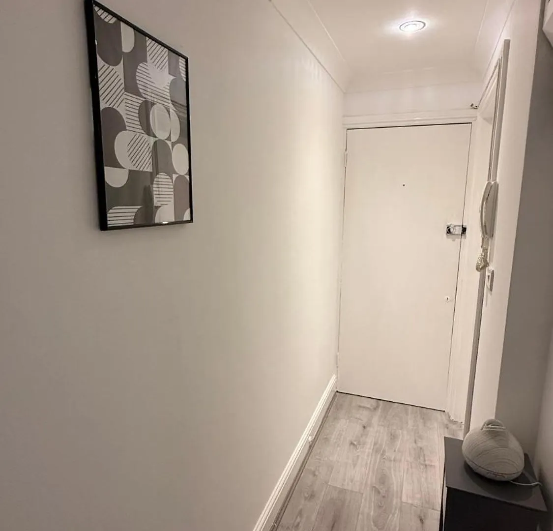 Brick Lane Modern 2 Bedroom Appartment London