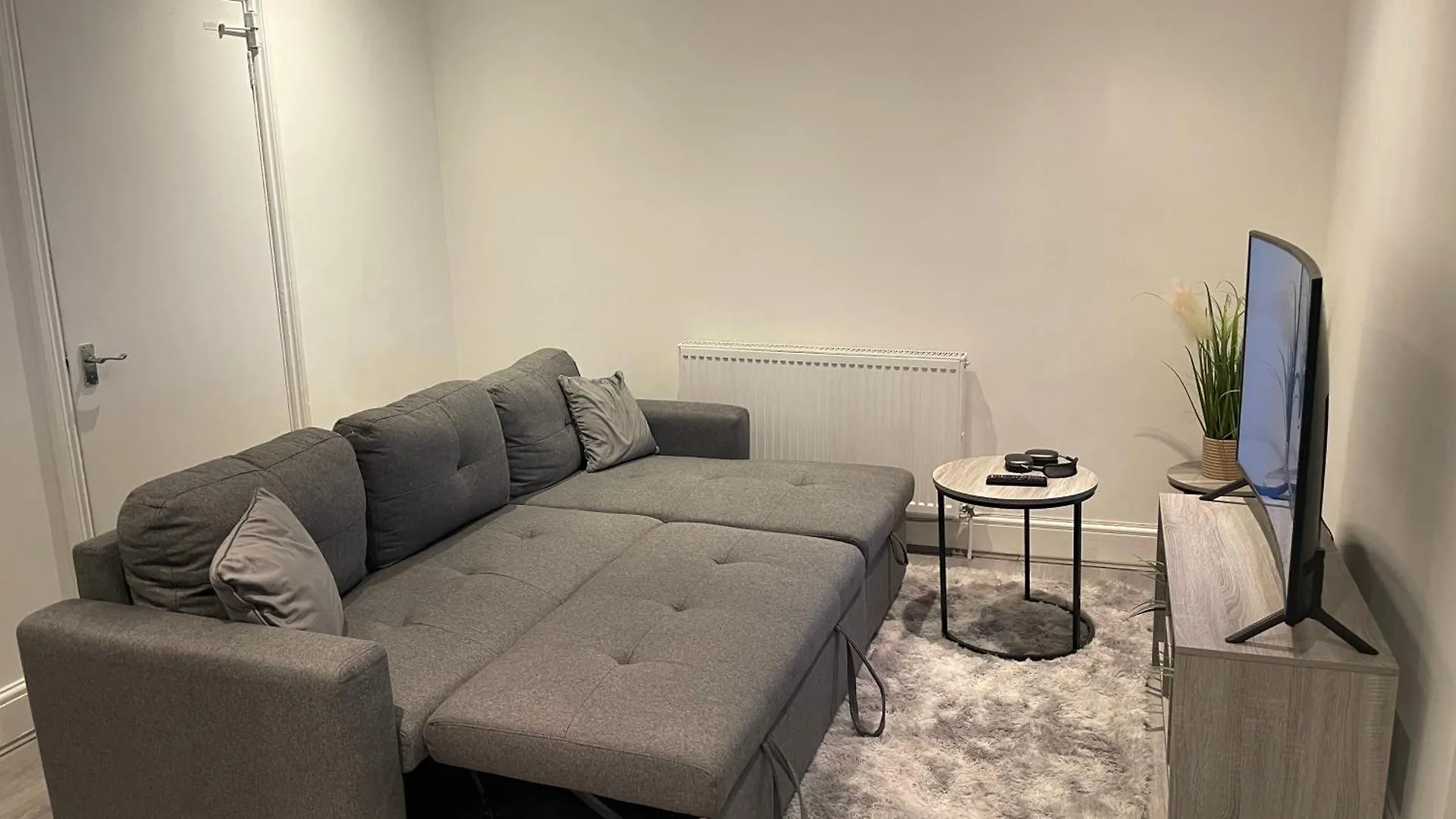 Brick Lane Modern 2 Bedroom Appartment London 0*,  United Kingdom